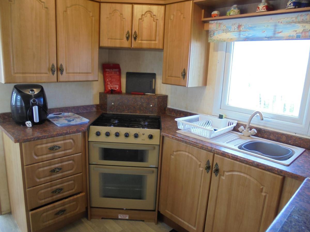 Waterside: Waterside Salisbury:- 6 Berth Large Wrap Around Veranda إنغولدميلز المظهر الخارجي الصورة