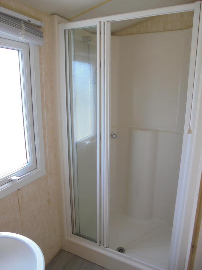 Waterside: Waterside Salisbury:- 6 Berth Large Wrap Around Veranda إنغولدميلز المظهر الخارجي الصورة